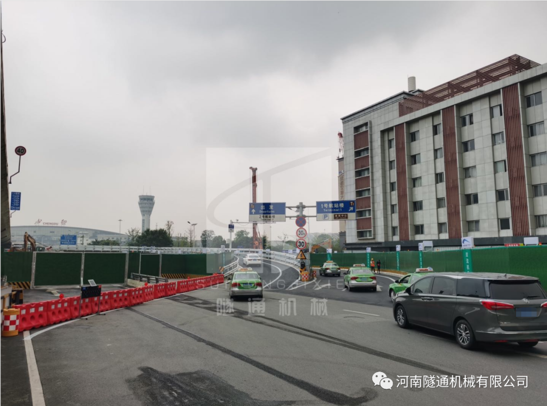 中国水利水电第七工程局有限公司成都轨道交通19号线钢便桥项目顺利通车